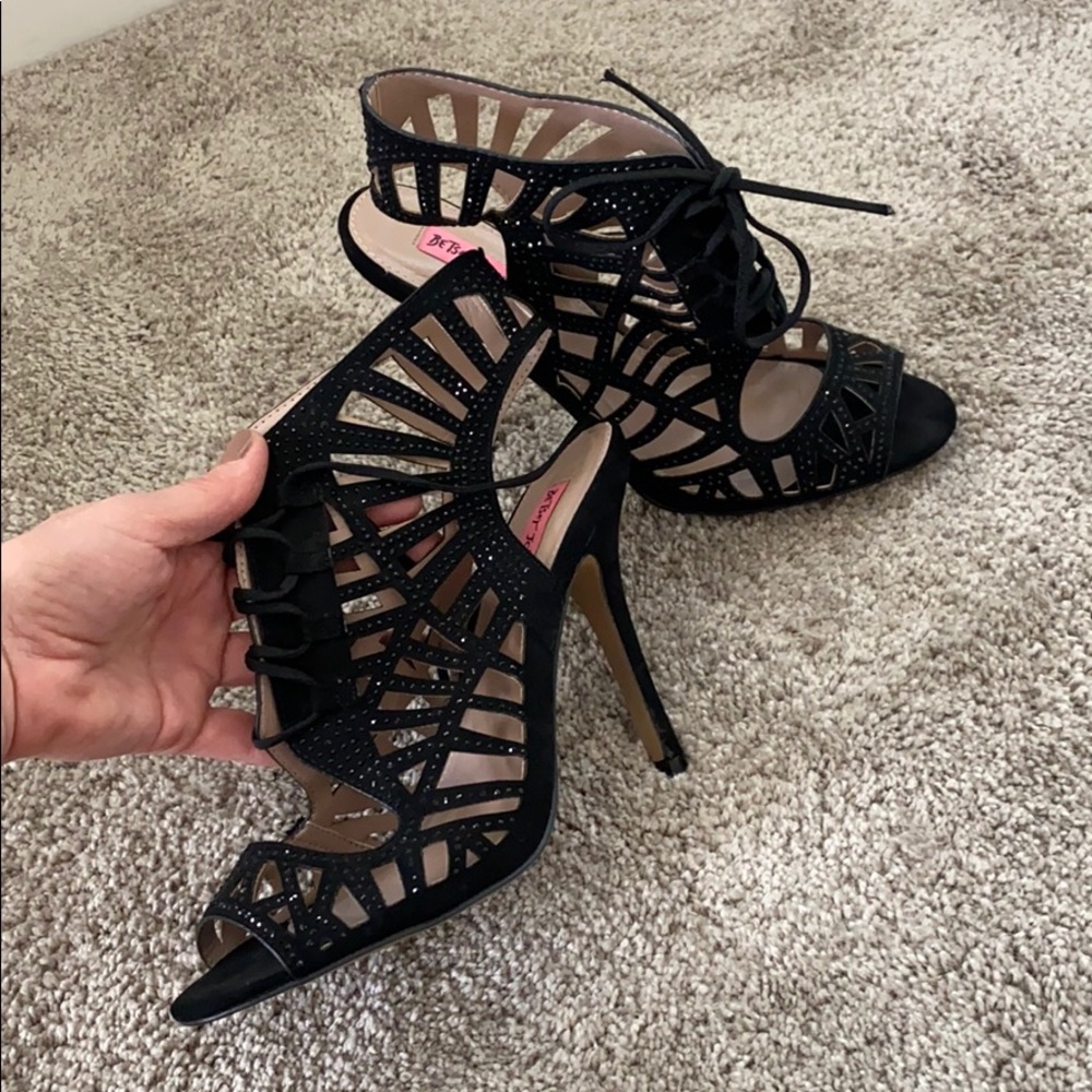 COPY - Gorgeous Betsy Johnson black heels